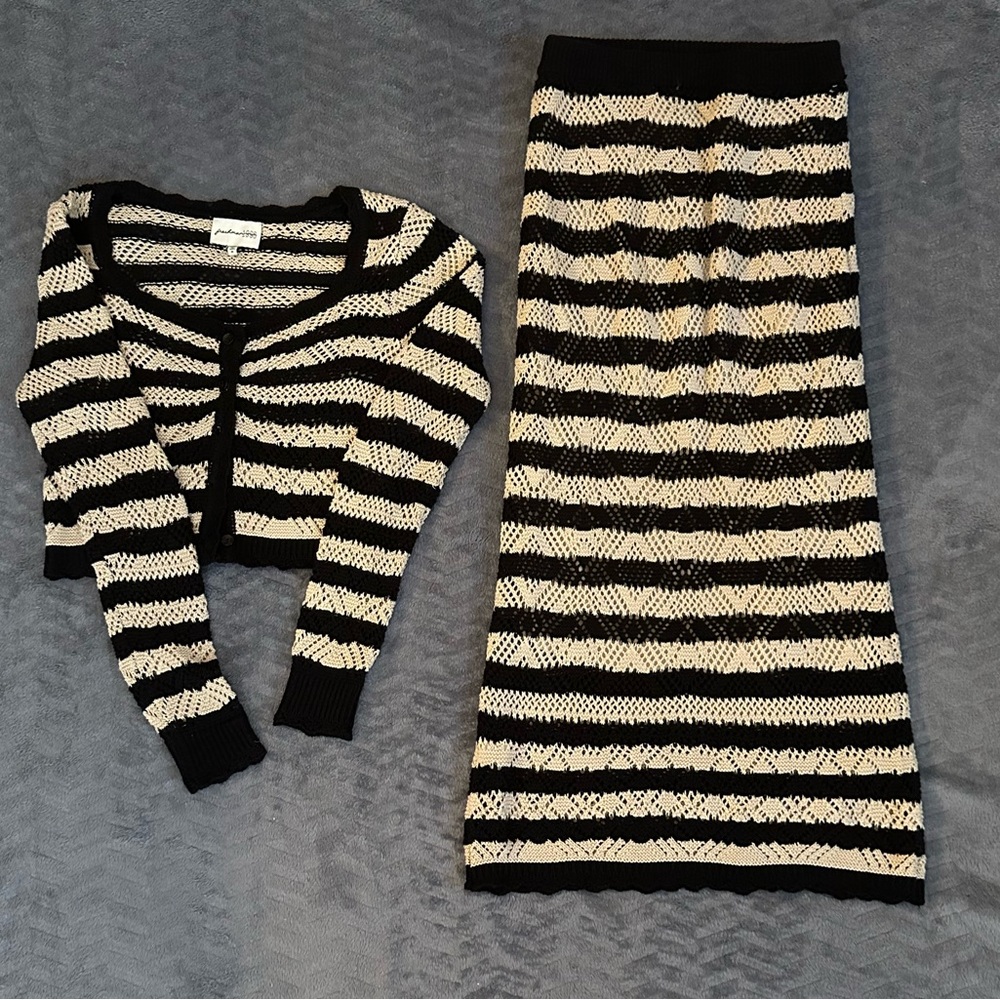 SKIRT SET Striped Black and Cream Women's set